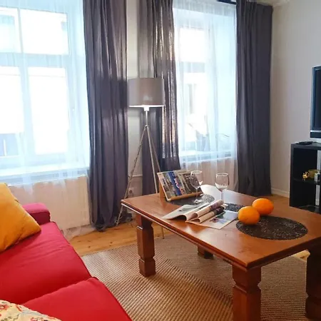 Two Bedroom Charismatic In The Old Town Apartment Riga